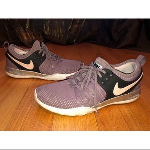 Nike Free Run Sneakers